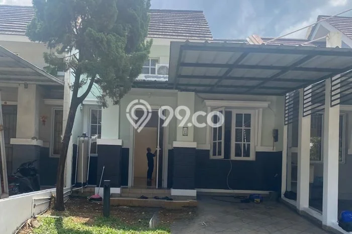 Dijual Hunian Rumah Terawat 2 KT di Kota Wisata, Bogor Dijual Hunian Rumah Terawat 2 KT di Kota Wisata, Bogor