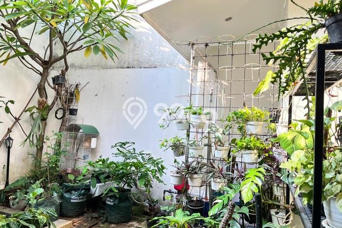 Rumah Modern 3 KT di Legenda Wisata Bogor Semi Furnished Rumah Modern 3 KT di Legenda Wisata Bogor Semi Furnished