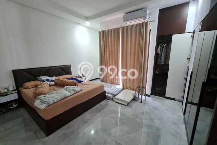 Jual Rumah Mewah Megah Dengan View Eksklusif di Kota Wisata, Bogor Jual Rumah Mewah Megah Dengan View Eksklusif di Kota Wisata, Bogor