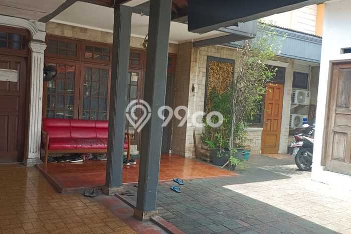 Dijual Rumah Mewah Exclusive di Kebon Jeruk, Jakarta Barat Dijual Rumah Mewah Exclusive di Kebon Jeruk, Jakarta Barat