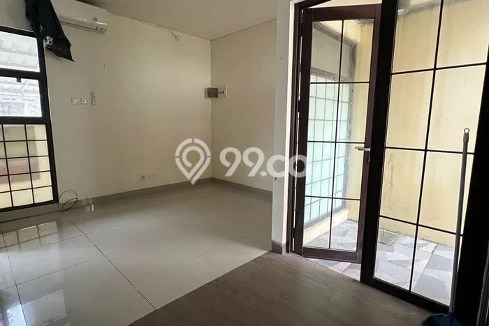Disewakan Segera Rumah Kondisi Baik di Area Lippo Cikarang, Cikarang Disewakan Segera Rumah Kondisi Baik di Area Lippo Cikarang, Cikarang