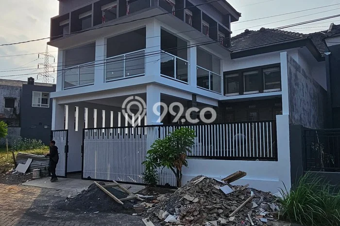 Rumah Luas Asri 6 KT Siap Pakai di Araya Malang Rumah Luas Asri 6 KT Siap Pakai di Araya Malang