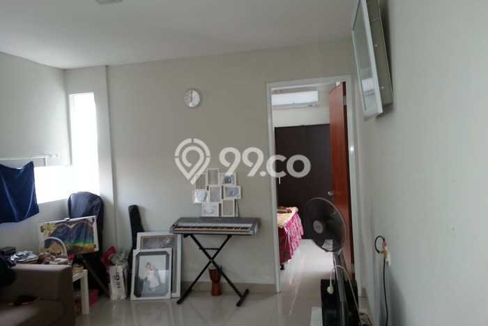 Rumah Elit LB 212m2 Siap Pakai Desain Elegan di Taman Meruya, Jakarta Barat Rumah Elit LB 212m2 Siap Pakai Desain Elegan di Taman Meruya, Jakarta Barat