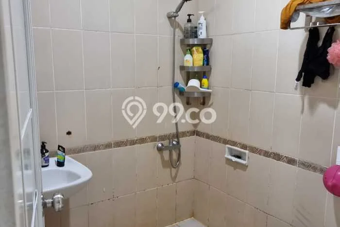 Jual Rumah Bagus Siap Huni LB 168m2 di Cengkareng, Jakarta Barat Jual Rumah Bagus Siap Huni LB 168m2 di Cengkareng, Jakarta Barat