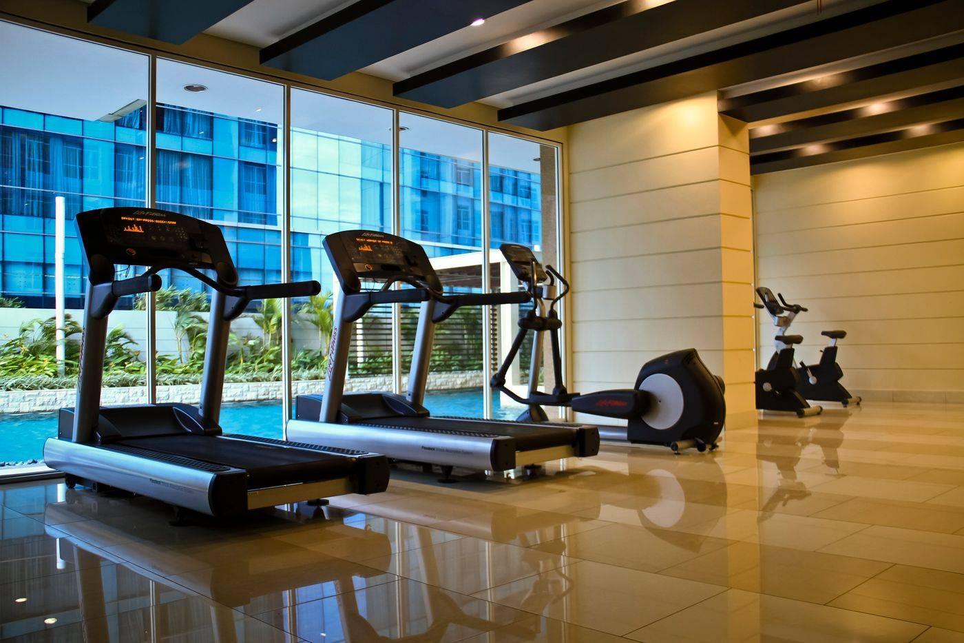 Grand Madison Apartment Gym