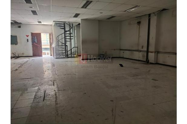 Ruang Kantor Gedung Tengah Kota Cocok Untuk Usaha Dan Kantor Jl