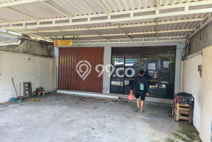 Jarang Ada! Rumah Kontrakan 2 Kamar Bagus Siap Huni Gatot Subroto Jarang Ada! Rumah Kontrakan 2 Kamar Bagus Siap Huni Gatot Subroto