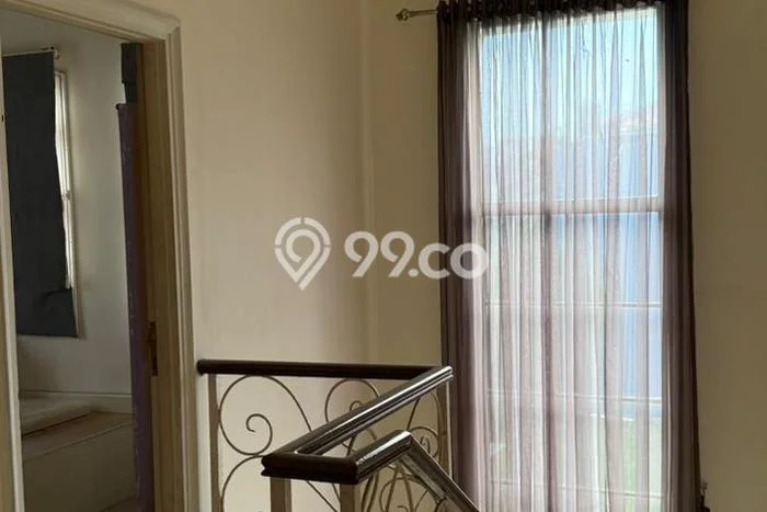 Rumah area Pantai Indah Kapuk, 4 KT, Akses Mudah Fasilitas Umum, LT 180m2m² Bangunan 360m2m² Rumah area Pantai Indah Kapuk, 4 KT, Akses Mudah Fasilitas Umum, LT 180m2m² Bangunan 360m2m²