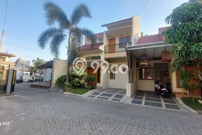 Dijual Rumah 3 Kamar Lokasi Ideal Bagus dan Strategis di Tunggulwulung Dijual Rumah 3 Kamar Lokasi Ideal Bagus dan Strategis di Tunggulwulung