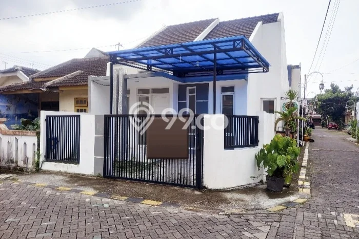 Rumah Modern 3 KT di Sawojajar Malang Unfurnished Rumah Modern 3 KT di Sawojajar Malang Unfurnished