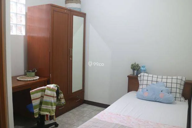 Kost Premium di Lokasi Strategis, Pinggir Jalan Utama, Aman & Tenang Kost Premium di Lokasi Strategis, Pinggir Jalan Utama, Aman & Tenang