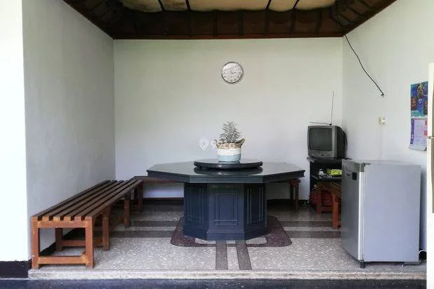 Kost Premium di Lokasi Strategis, Pinggir Jalan Utama, Aman & Tenang Kost Premium di Lokasi Strategis, Pinggir Jalan Utama, Aman & Tenang